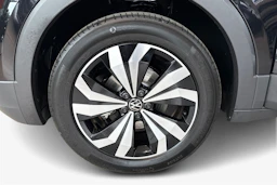musta Volkswagen T-Cross 2026 kuva 9.