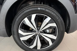 musta Volkswagen T-Cross 2026 kuva 10.