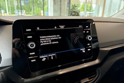 musta Volkswagen T-Cross 2026 kuva 12.