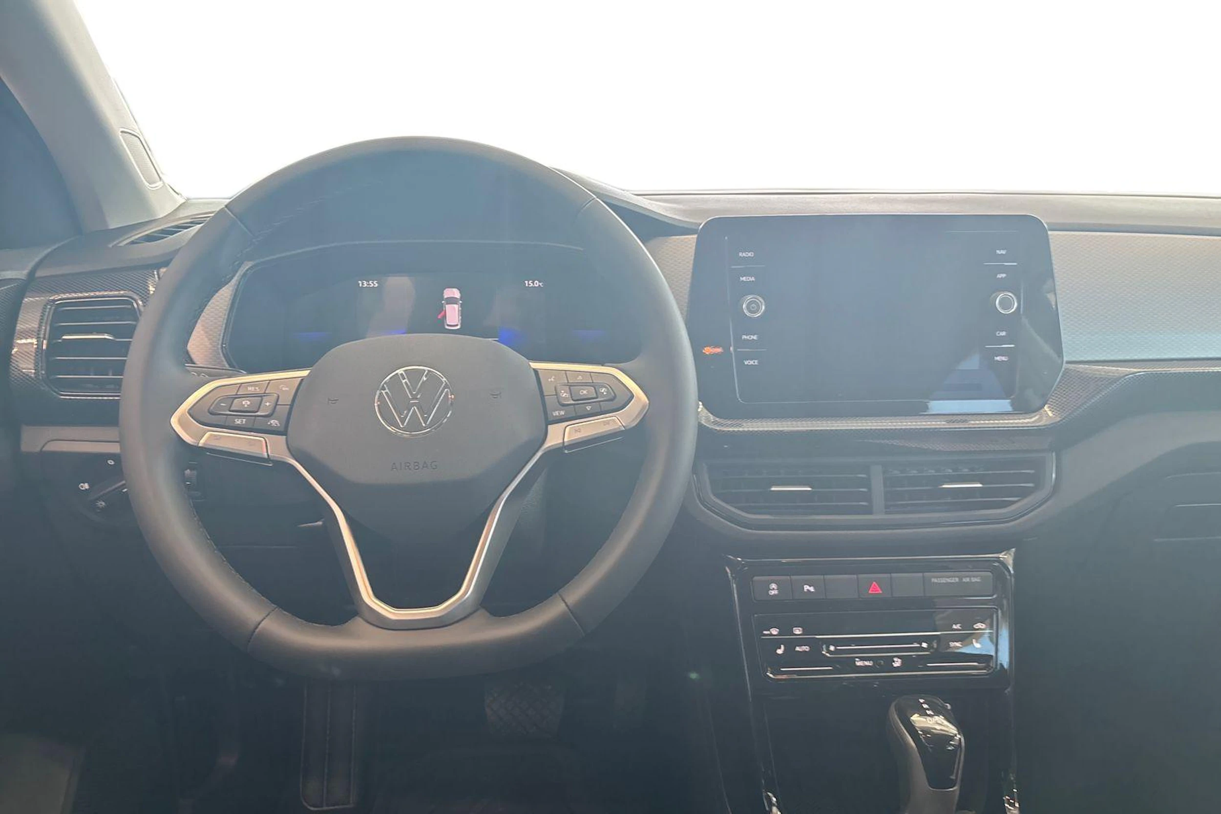 musta Volkswagen T-Cross 2026 kuva 7.
