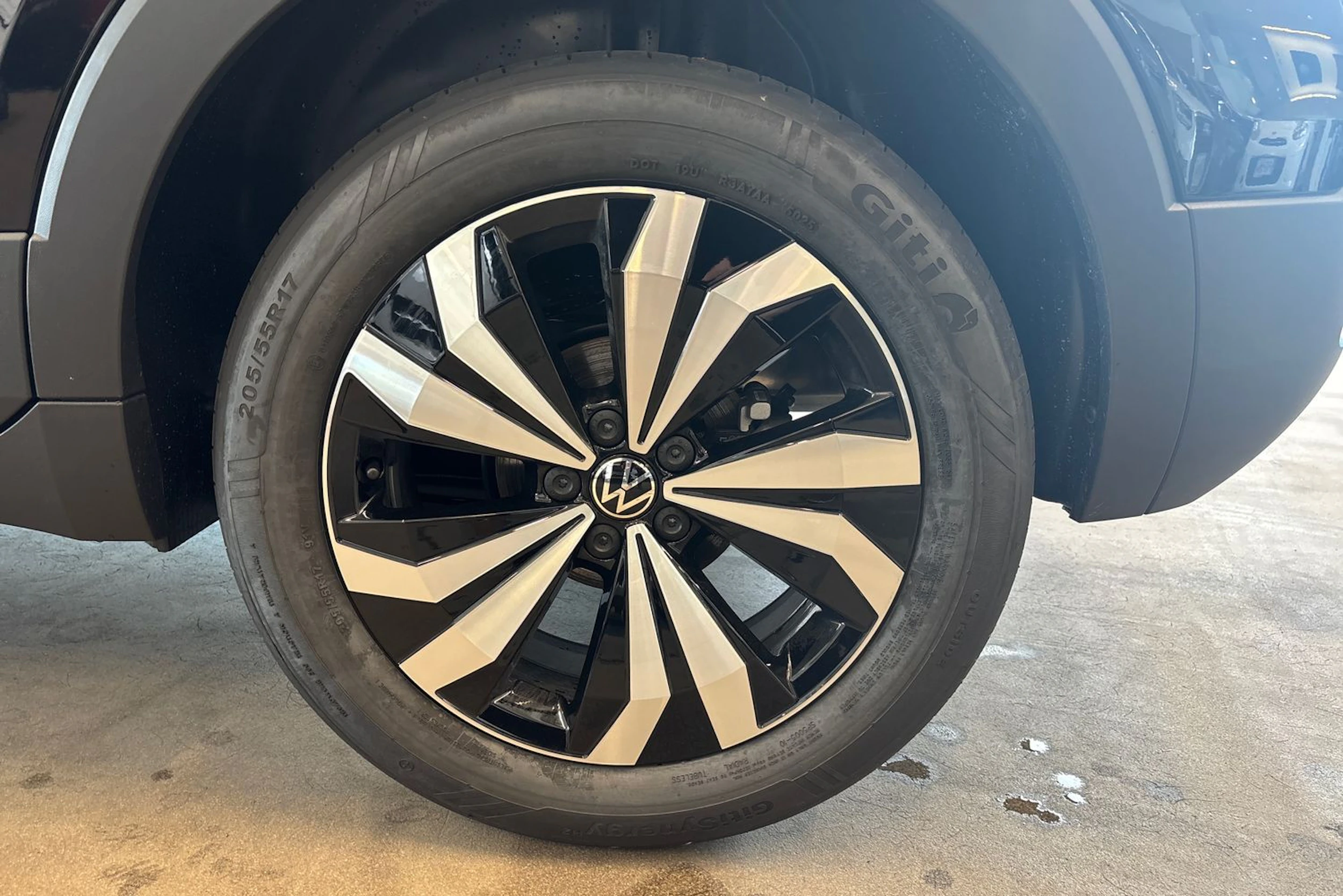 musta Volkswagen T-Cross 2026 kuva 10.