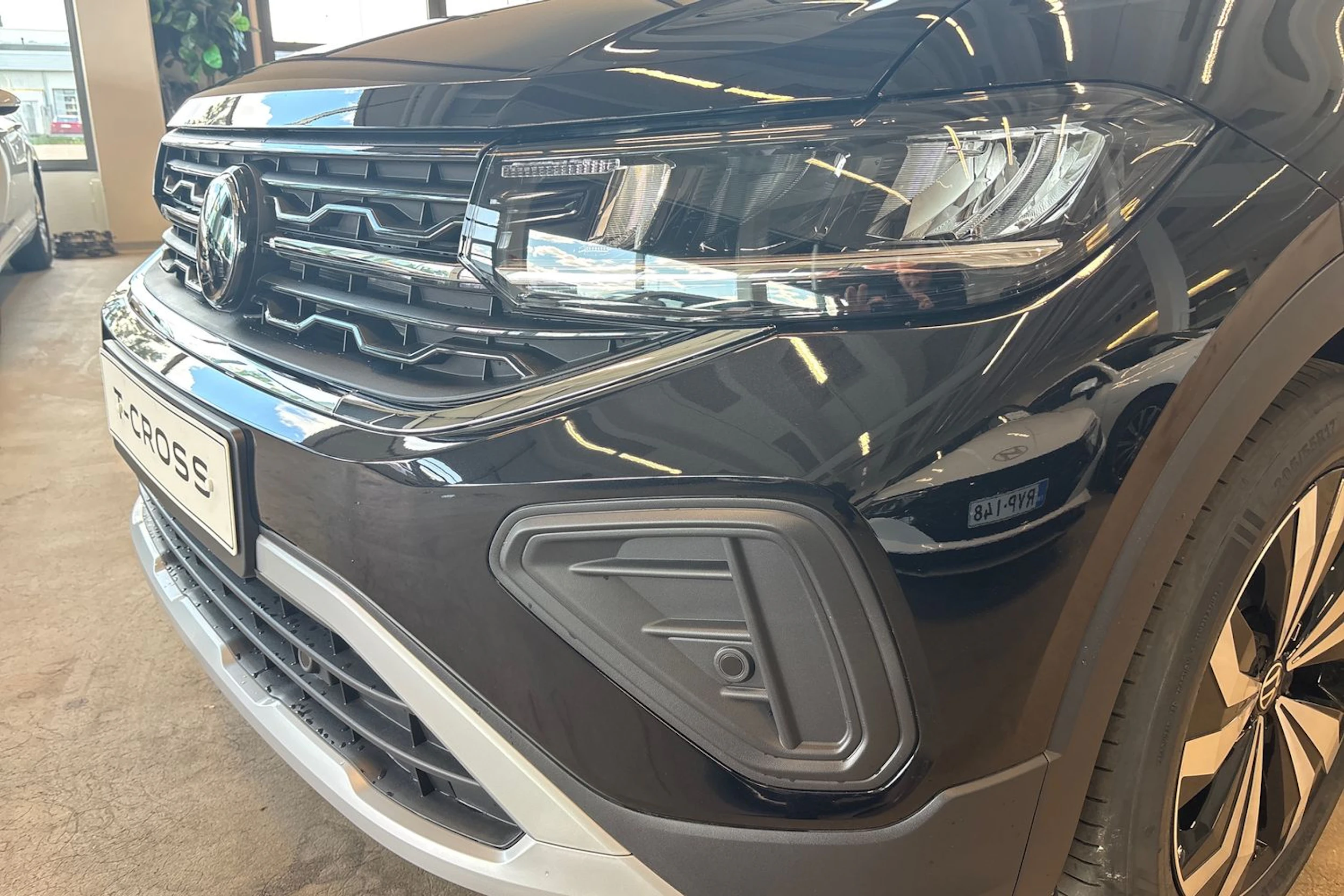 musta Volkswagen T-Cross 2026 kuva 11.