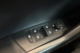 musta Volkswagen T-Cross 2026 kuva 17.