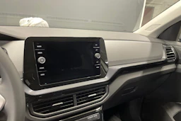harmaa Volkswagen T-Cross 2026 kuva 14.
