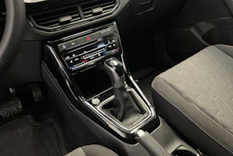 harmaa Volkswagen T-Cross 2026 kuva 14.