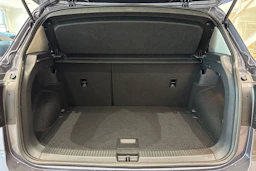 harmaa Volkswagen T-Cross 2026 kuva 12.