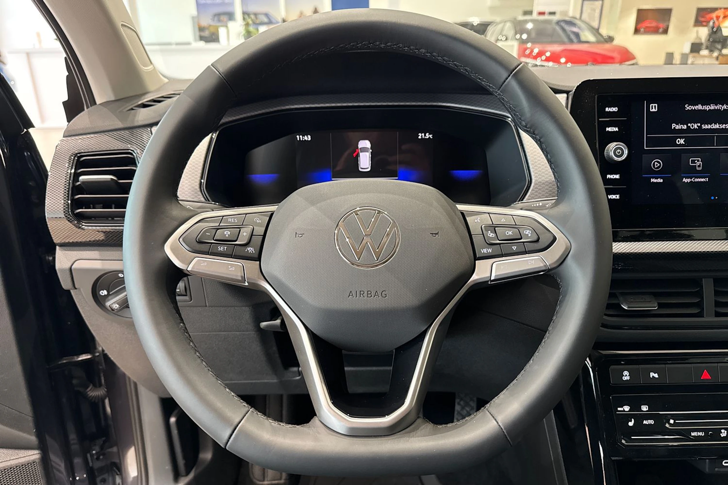 harmaa Volkswagen T-Cross 2026 kuva 13.