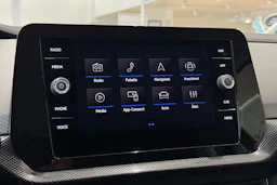 harmaa Volkswagen T-Cross 2026 kuva 14.