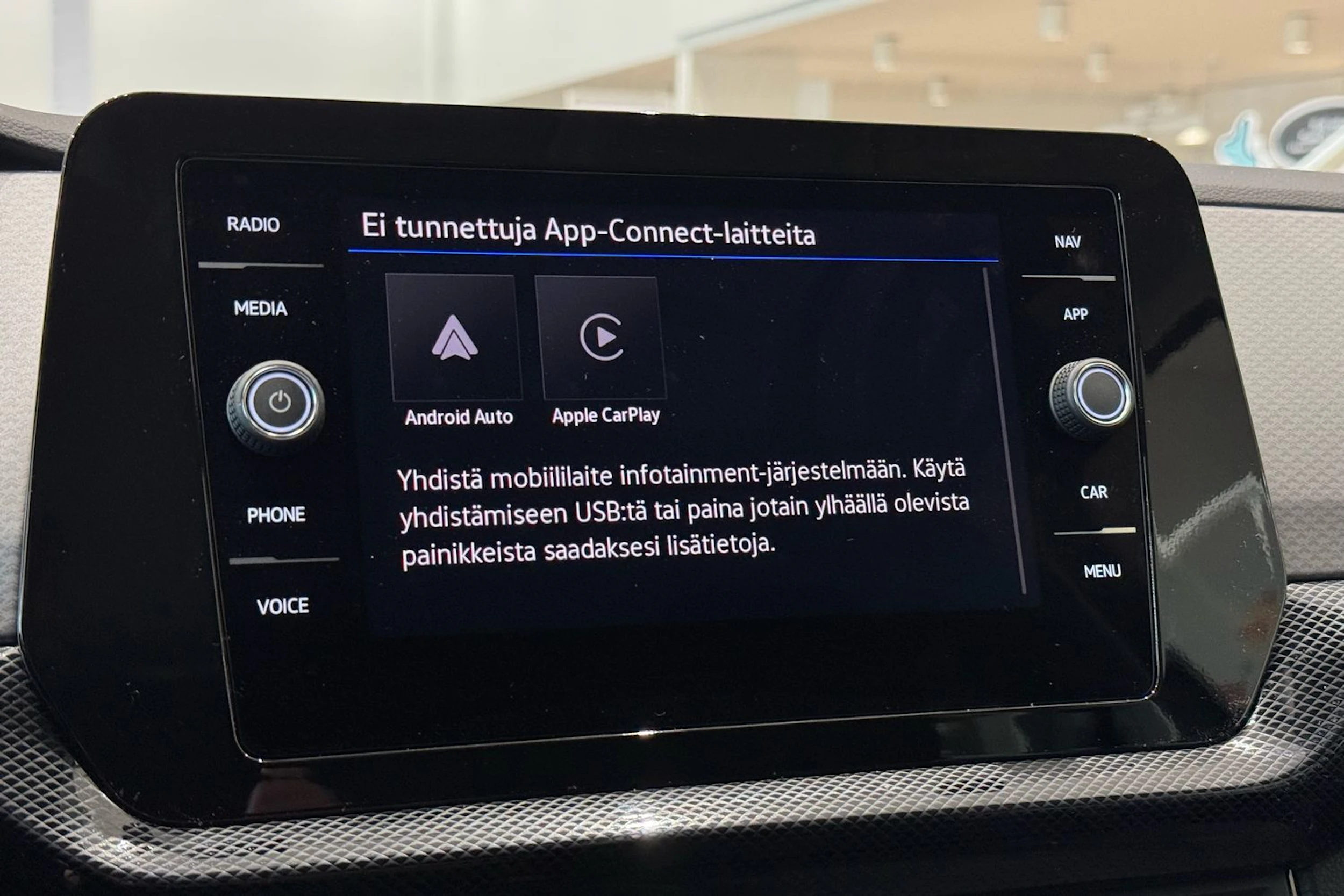 harmaa Volkswagen T-Cross 2026 kuva 17.