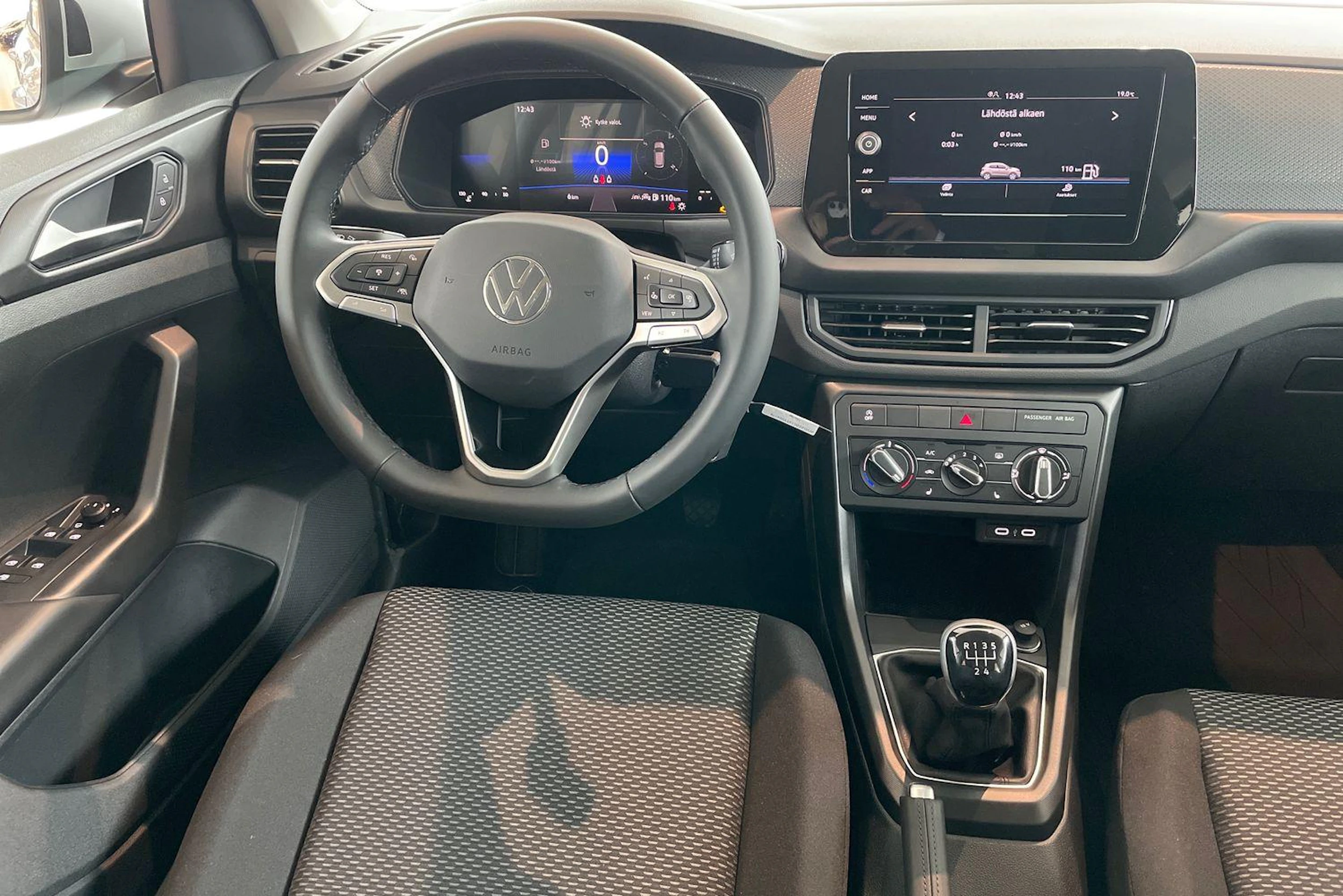 met. harmaa Volkswagen T-Cross 2026 kuva 7.