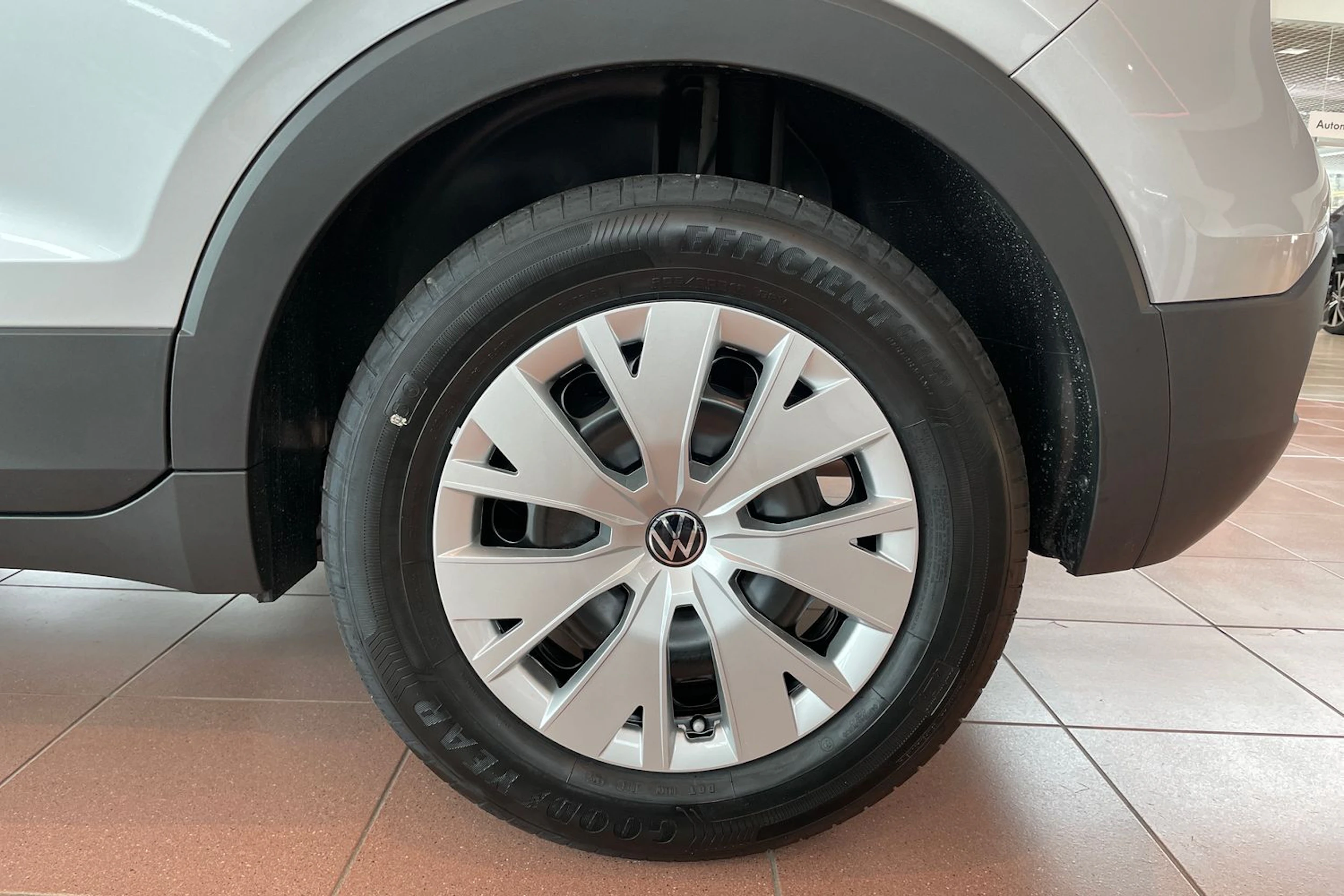 met. harmaa Volkswagen T-Cross 2026 kuva 10.