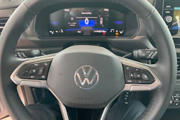 met. harmaa Volkswagen T-Cross 2026 kuva 12.