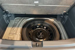 met. harmaa Volkswagen T-Cross 2026 kuva 15.