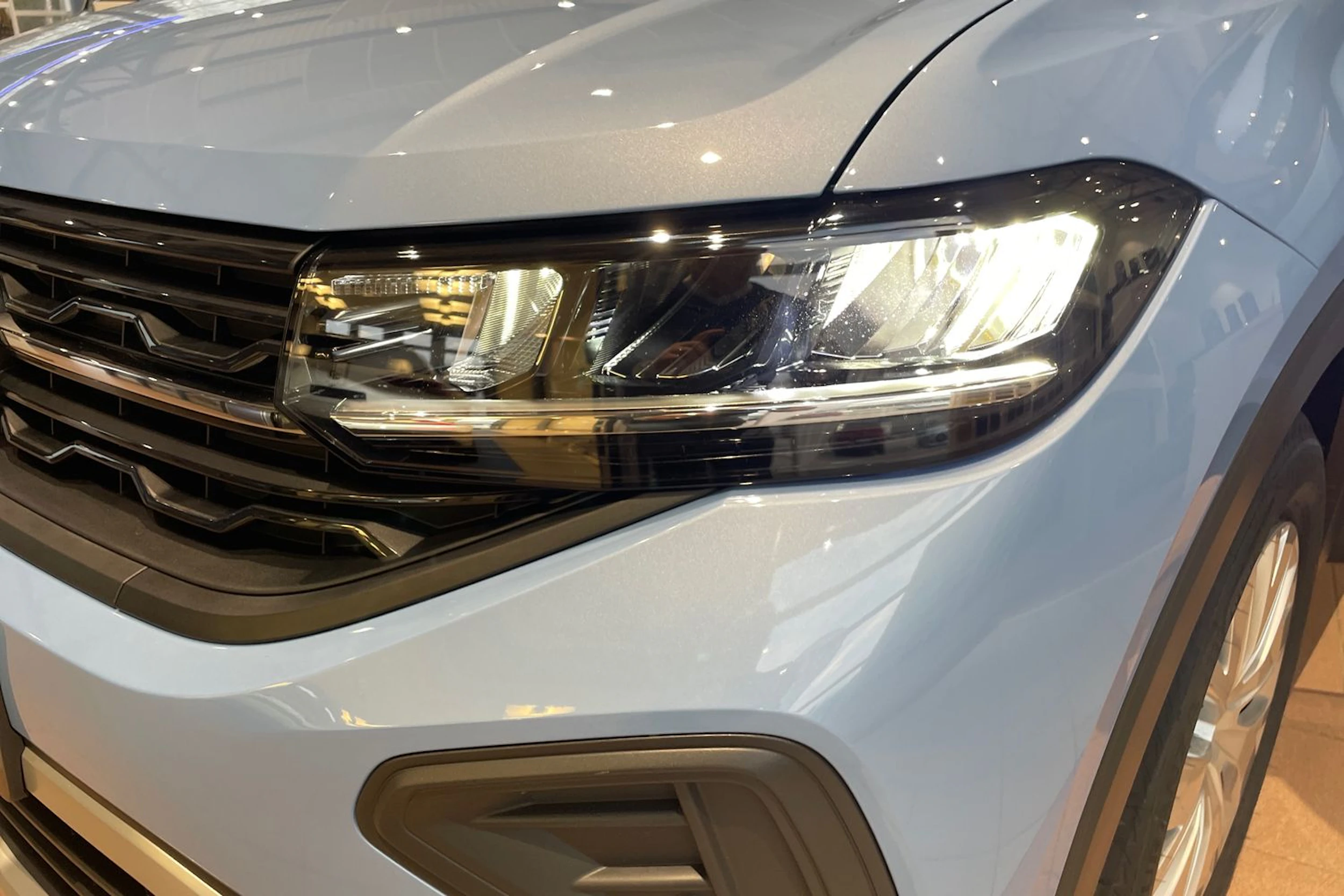 met. sininen Volkswagen T-Cross 2026 kuva 14.