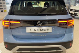 met. sininen Volkswagen T-Cross 2026 kuva 15.