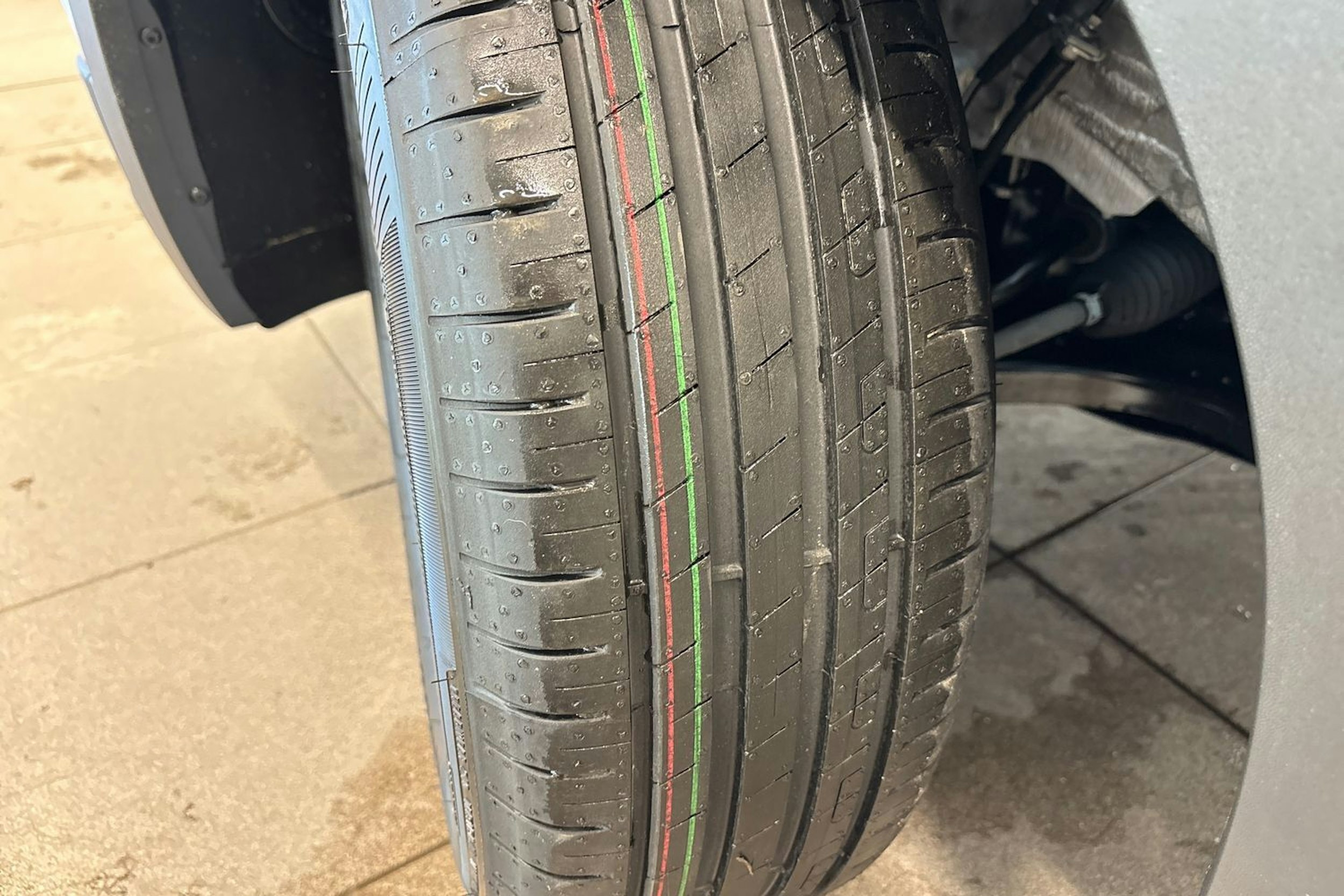 met. harmaa Volkswagen T-Cross 2026 kuva 10.