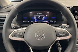 met. harmaa Volkswagen T-Cross 2026 kuva 11.