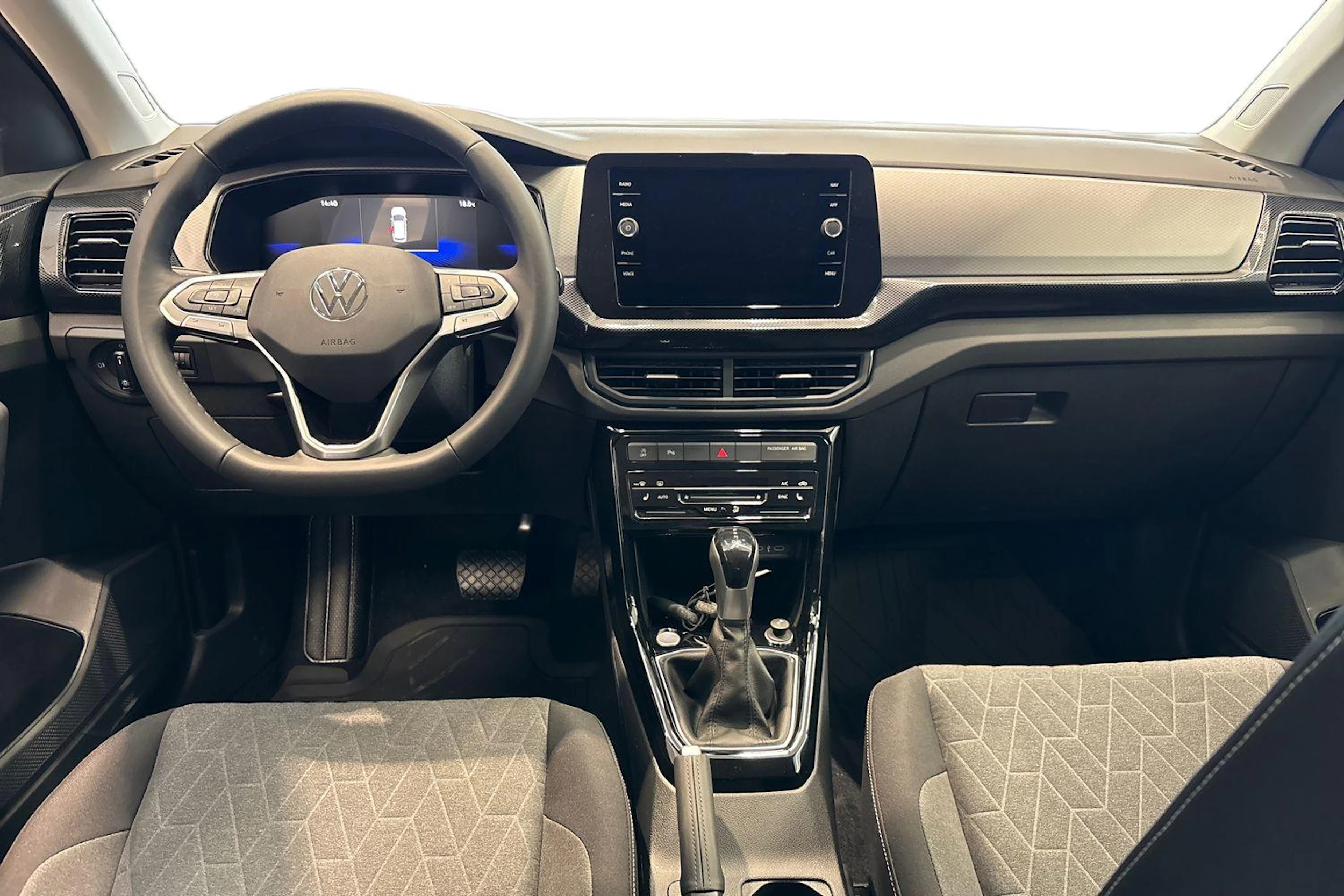 sininen Volkswagen T-Cross 2026 kuva 7.