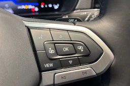 sininen Volkswagen T-Cross 2026 kuva 21.