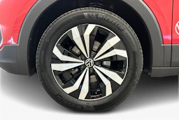 punainen Volkswagen T-Cross 2026 kuva 9.