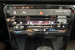 punainen Volkswagen T-Cross 2026 kuva 26.