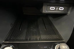 punainen Volkswagen T-Cross 2026 kuva 28.