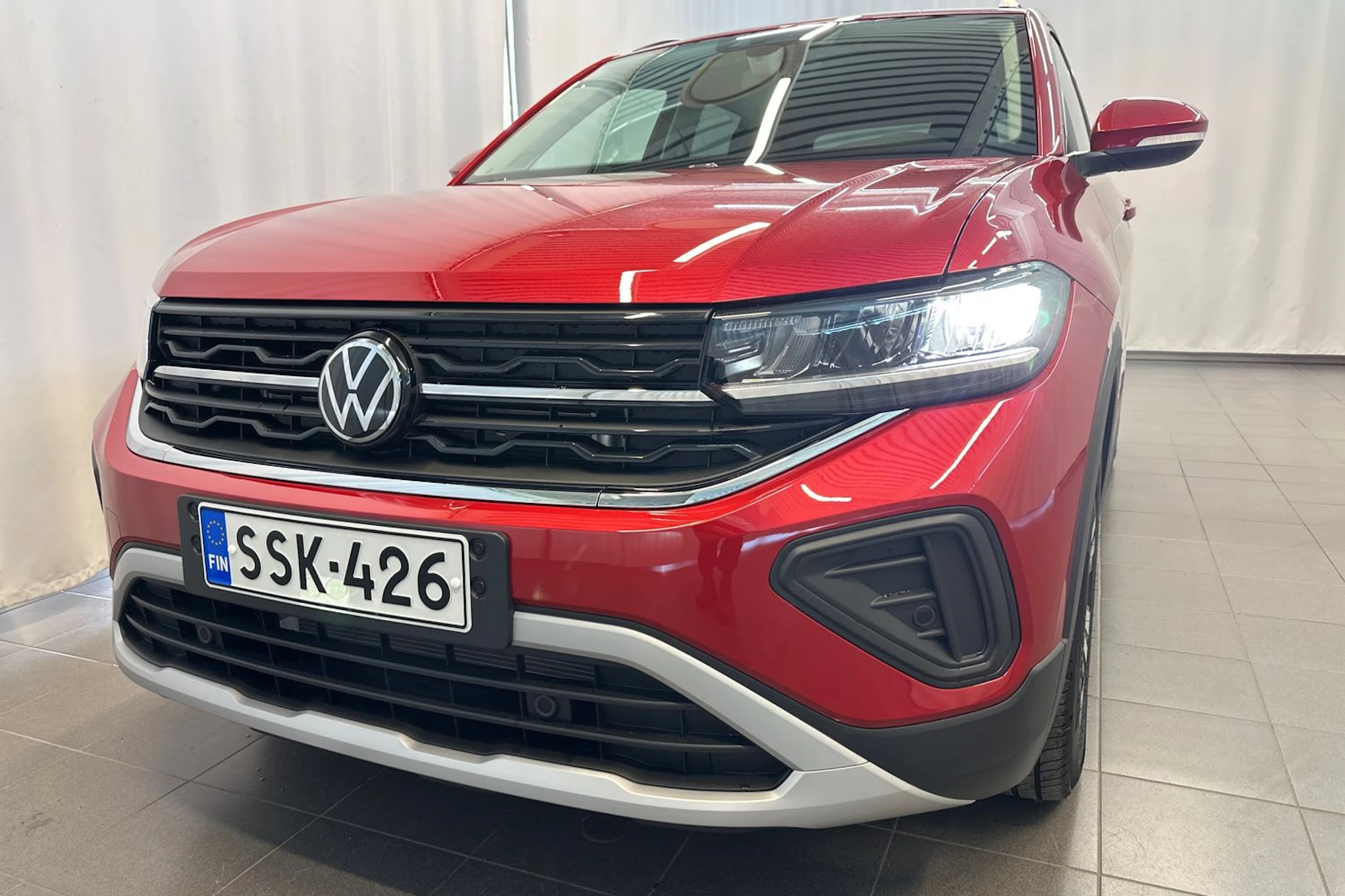 punainen Volkswagen T-Cross 2026 kuva 33.