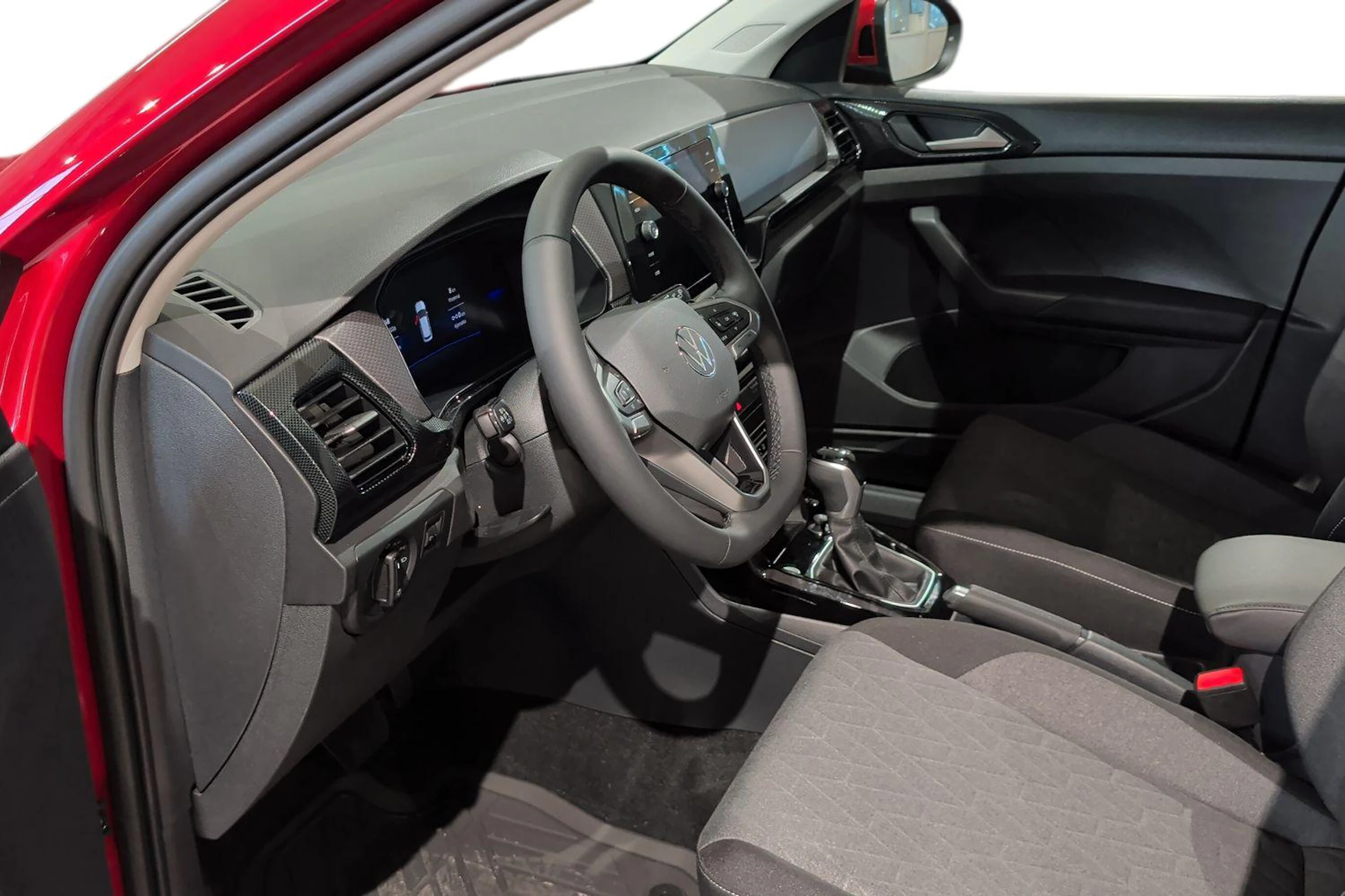 punainen Volkswagen T-Cross 2026 kuva 6.