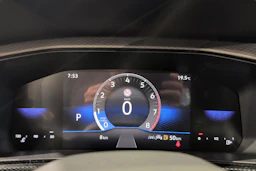 punainen Volkswagen T-Cross 2026 kuva 18.