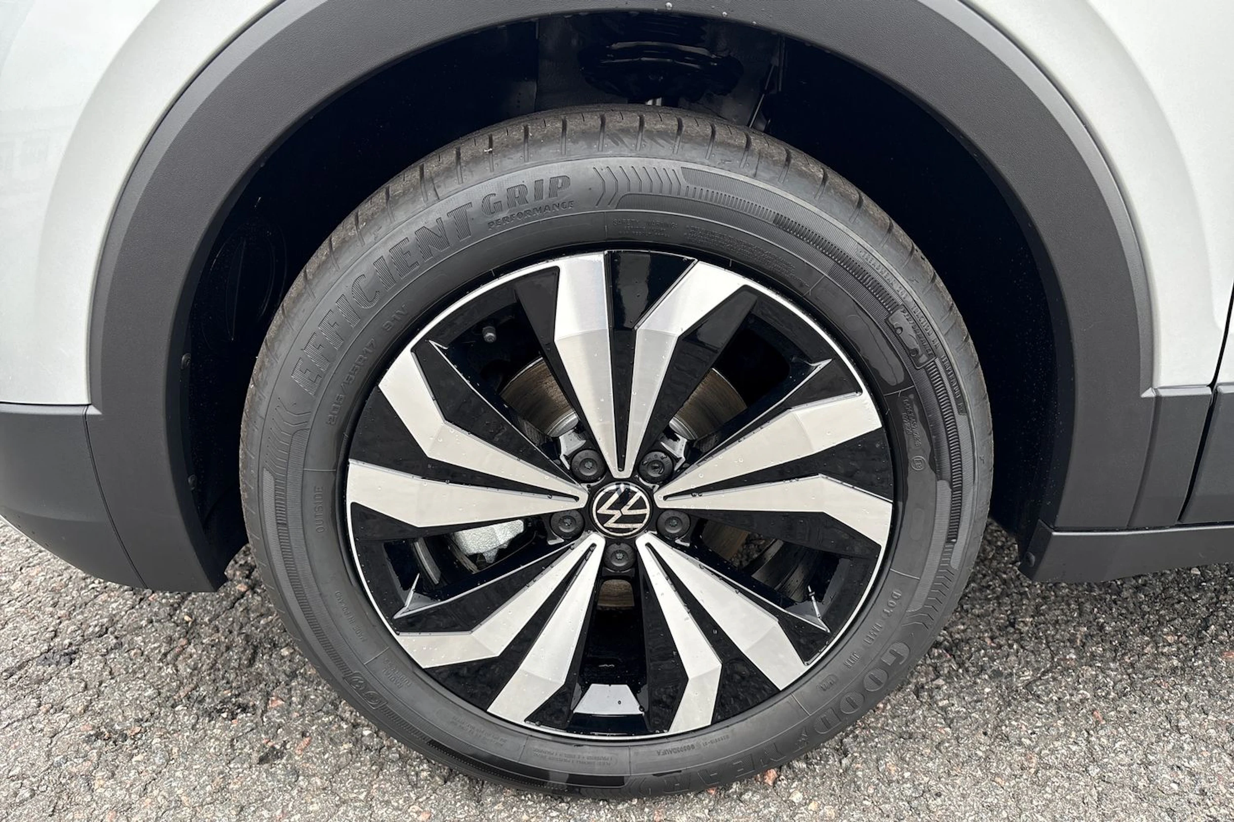 harmaa Volkswagen T-Cross 2026 kuva 10.
