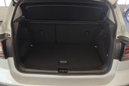 met. harmaa Volkswagen T-Cross 2026 kuva 15.