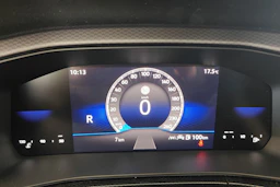 met. harmaa Volkswagen T-Cross 2026 kuva 19.