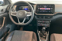 sininen Volkswagen T-Cross 2026 kuva 7.