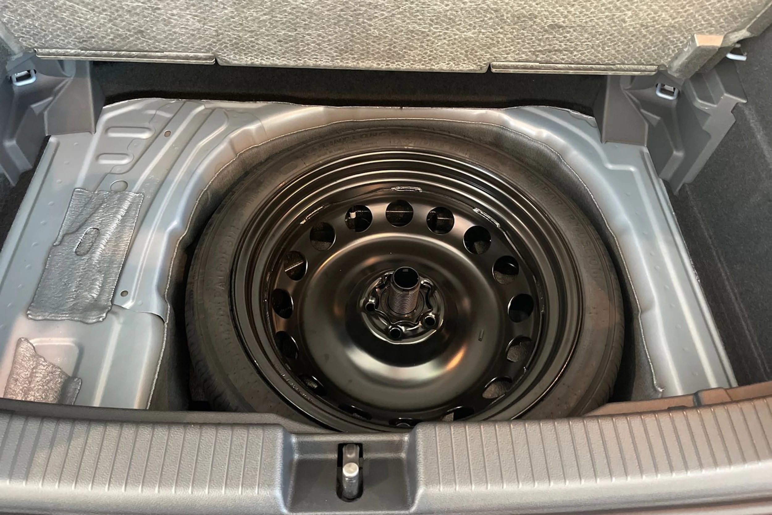 sininen Volkswagen T-Cross 2026 kuva 14.