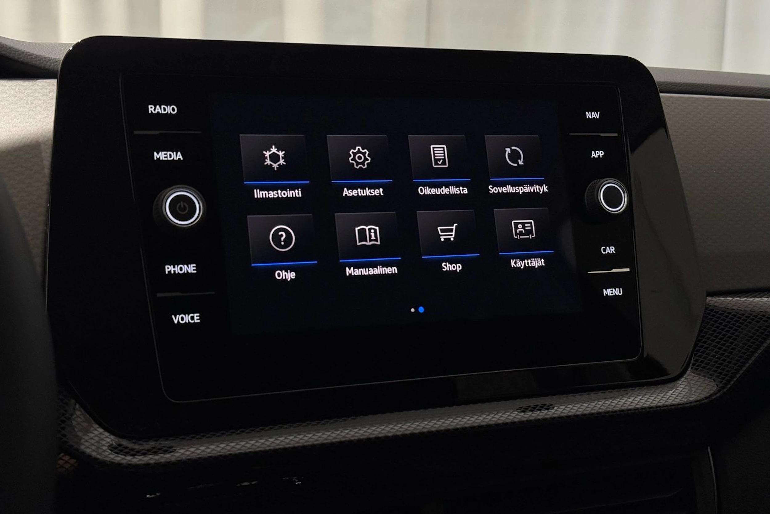 met. punainen Volkswagen T-Cross 2026 kuva 16.
