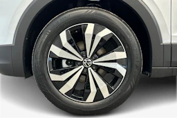 harmaa Volkswagen T-Cross 2026 kuva 9.