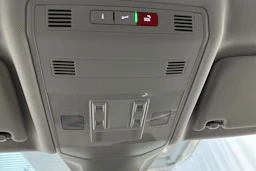 harmaa Volkswagen T-Cross 2026 kuva 28.