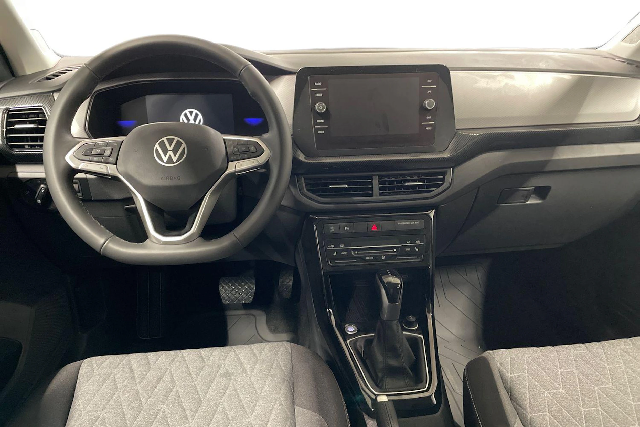 punainen Volkswagen T-Cross 2026 kuva 7.