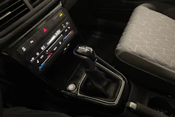 punainen Volkswagen T-Cross 2026 kuva 14.