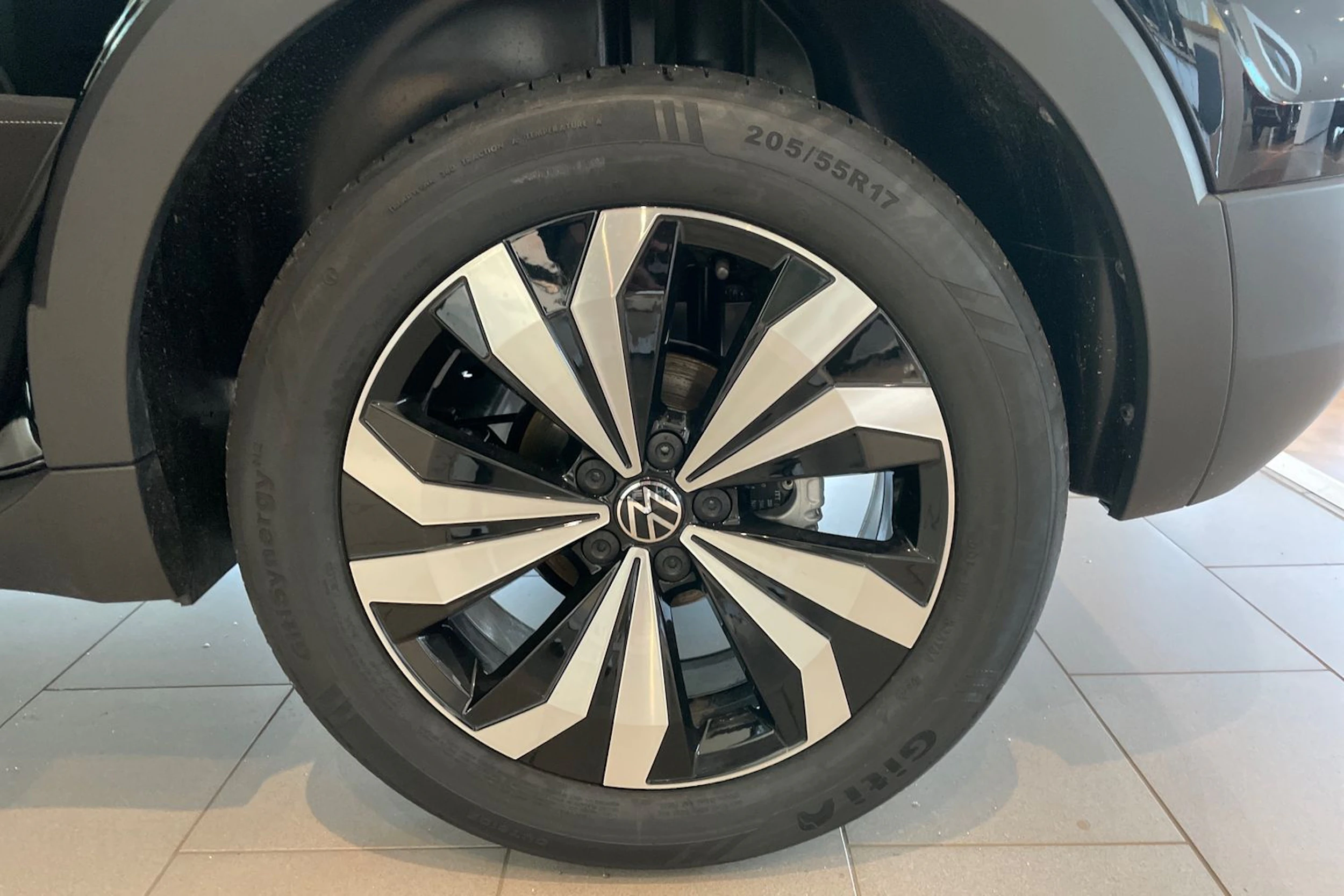 musta Volkswagen T-Cross 2026 kuva 10.