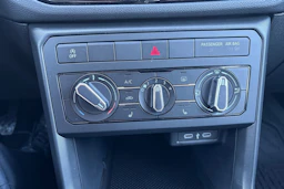 musta Volkswagen T-Cross 2026 kuva 15.