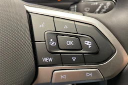 harmaa Volkswagen T-Cross 2026 kuva 13.