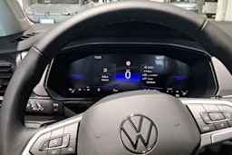 punainen Volkswagen T-Cross 2026 kuva 14.