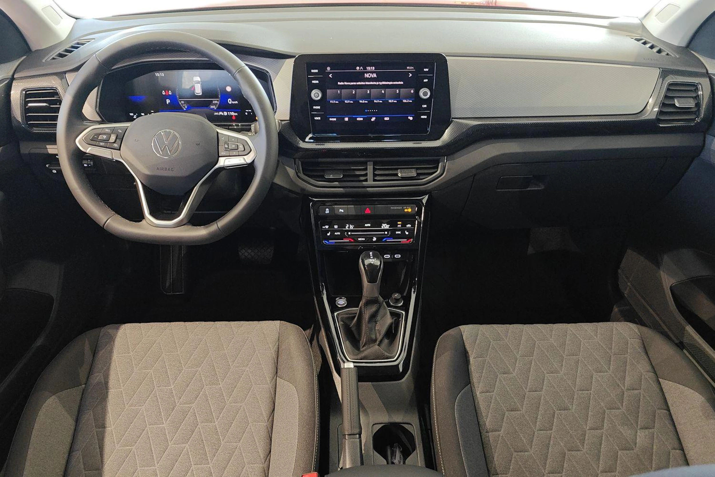 met. punainen Volkswagen T-Cross 2026 kuva 7.