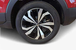met. punainen Volkswagen T-Cross 2026 kuva 9.