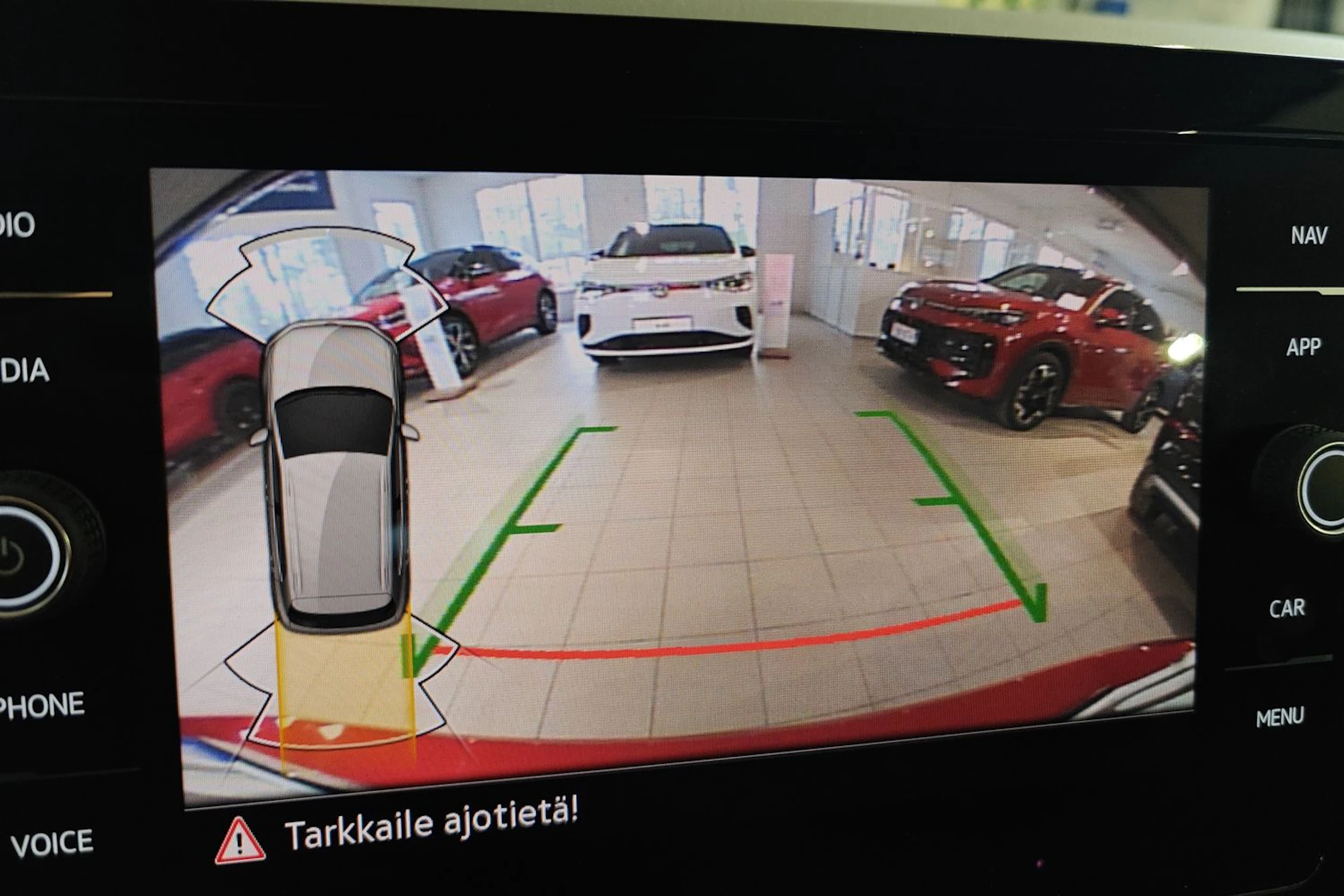 met. punainen Volkswagen T-Cross 2026 kuva 15.