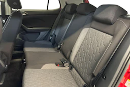 punainen Volkswagen T-Cross 2026 kuva 8.