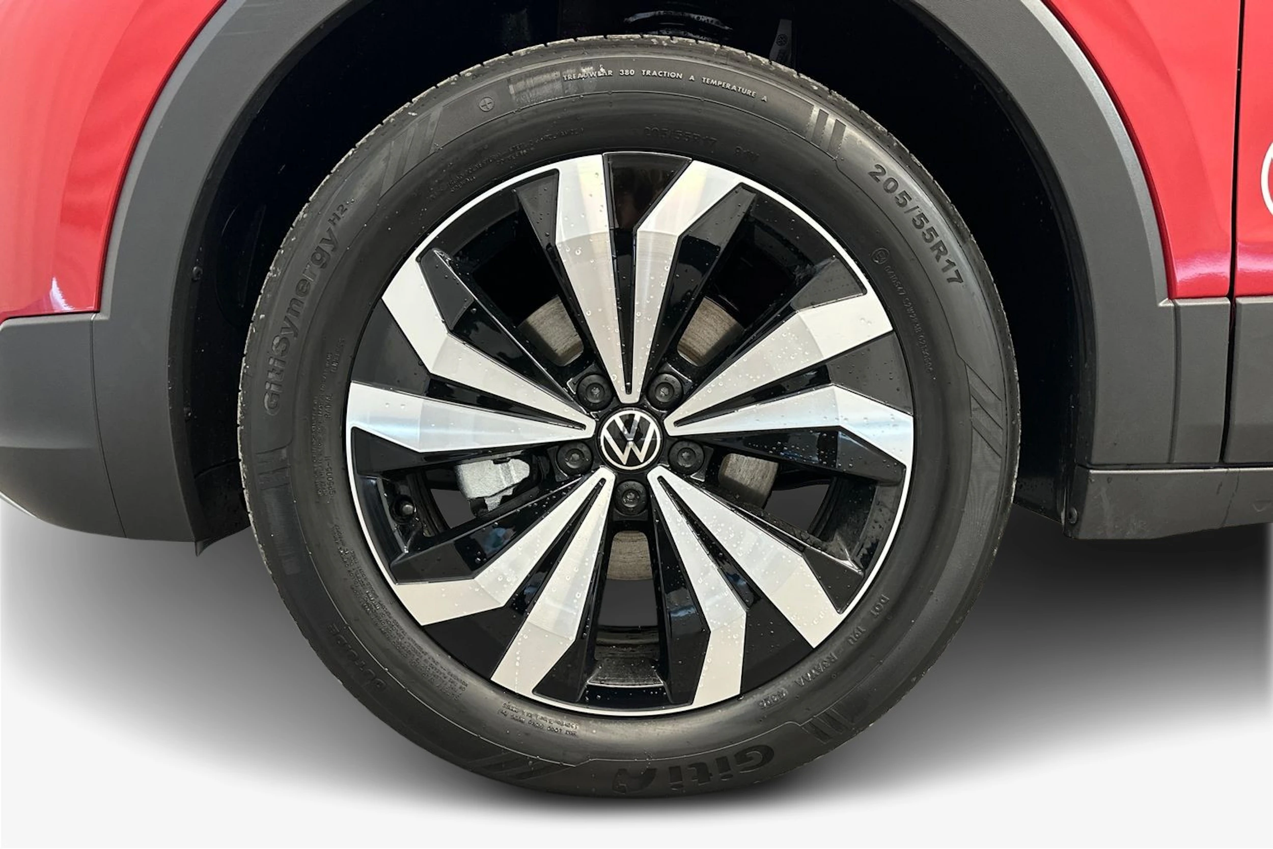 punainen Volkswagen T-Cross 2026 kuva 9.