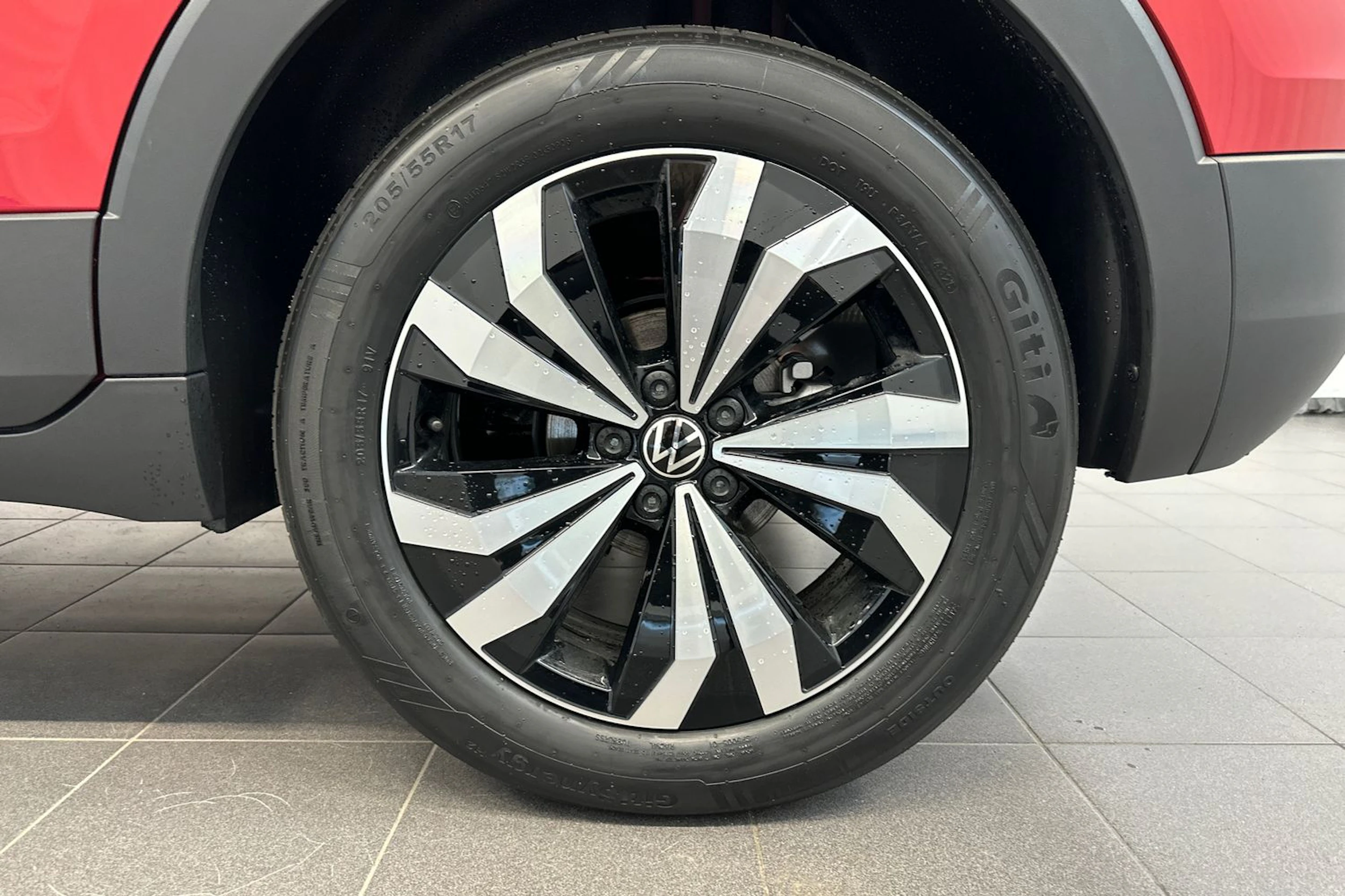 punainen Volkswagen T-Cross 2026 kuva 10.