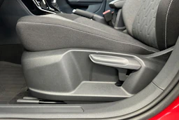 punainen Volkswagen T-Cross 2026 kuva 15.